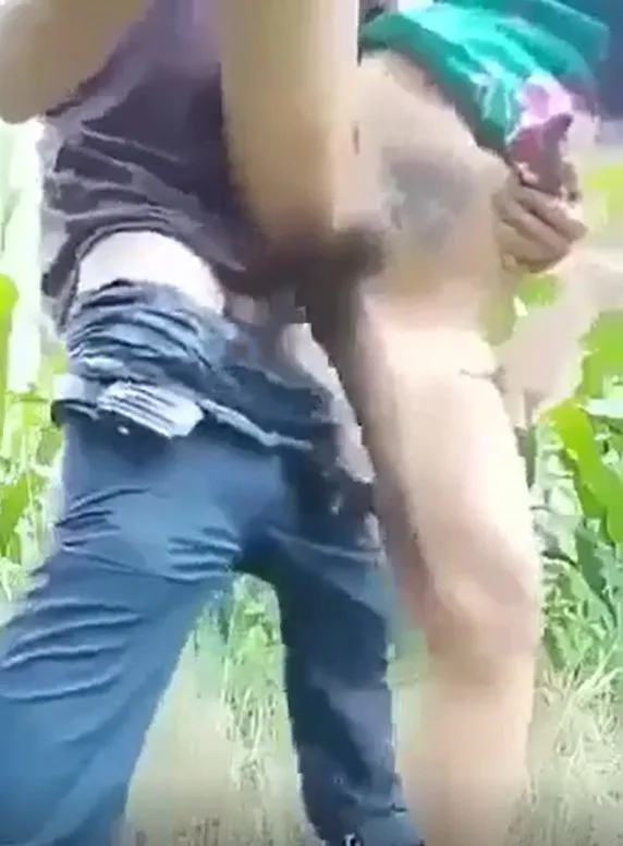 Gf fucked outside came all over me