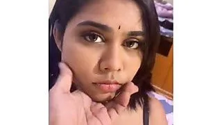 Pati ke ghar per na Rahane per Pati ke dost se chudwaya