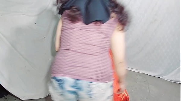 Nokrani Punished rough anal hard sex by getting big dick of indian owner in big ass, desi hindi doggystyle rough anal xxx