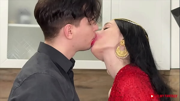 एक बार देख लीजिये और फिर चोद दीजिये – फिल्मी फंतासी version 2